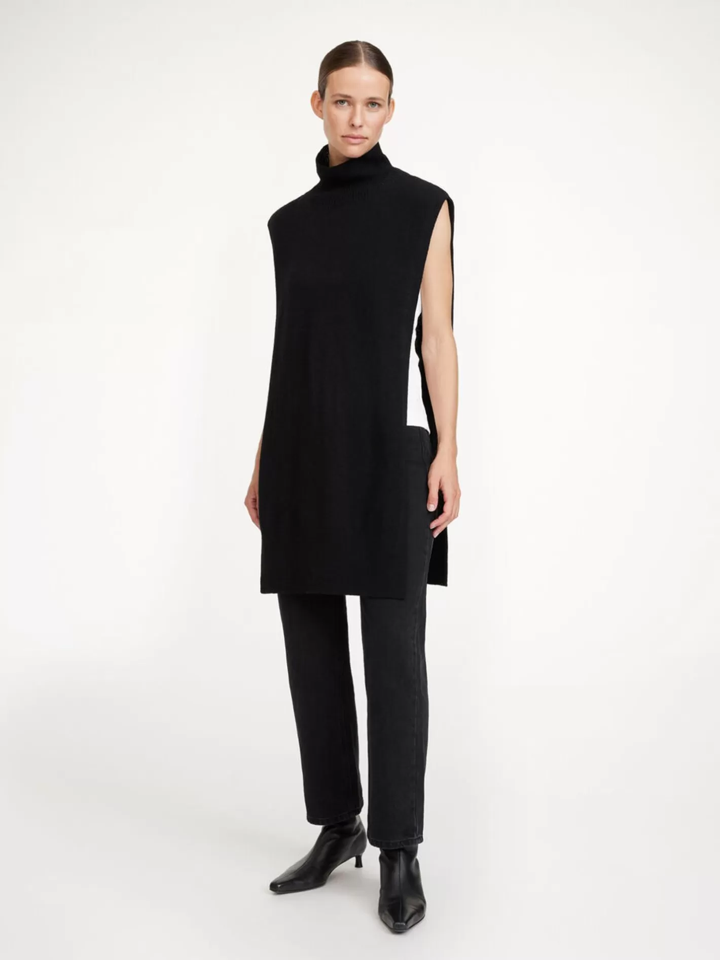 By Malene Birger | Zania Oversized Knit Bib